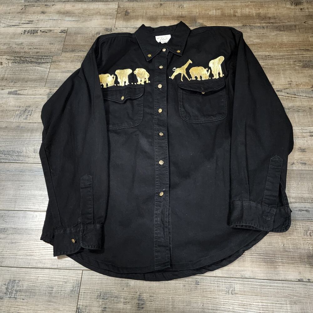 Long sleeve Tia shirt with gold embroidered animals size Medium 2315